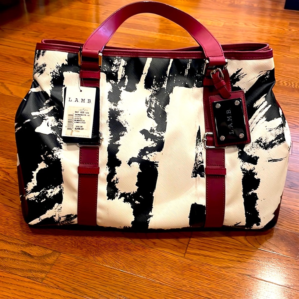 L.A.M.B. Purse! NWT Shoulder Bag! Spacious!